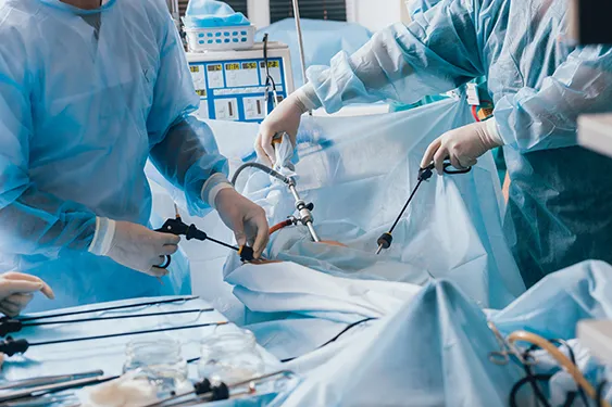 654965796-laparoscopic-hysterectomy1-01 laparoscopic hysterectomy surgery, laparoscopic hysterectomy procedure